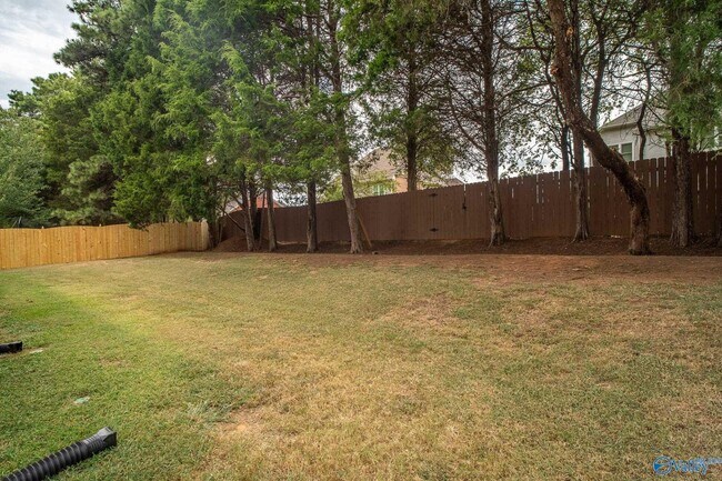 216 Horseshoe Bend N