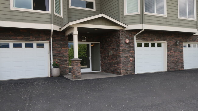 Photo - 1601 Maiden Ln Condo Unit D 204