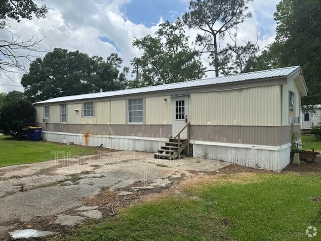 Building Photo - 1835 S Lake Arthur Ave Rental
