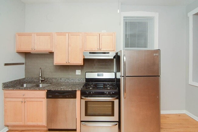 Photo - 2022 W Augusta Blvd Unit G09C