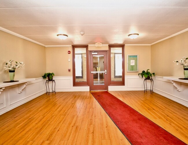 Photo - 1206 E Fairview St Unit 103