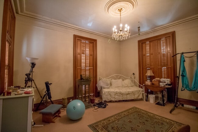 Photo - 453 S 9th St Unit 1