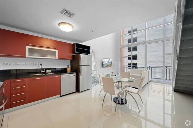 Building Photo - 244 Biscayne Blvd Unit 451 Rental