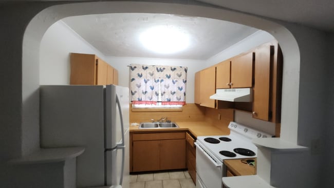 Building Photo - 519 W 23rd St Rental