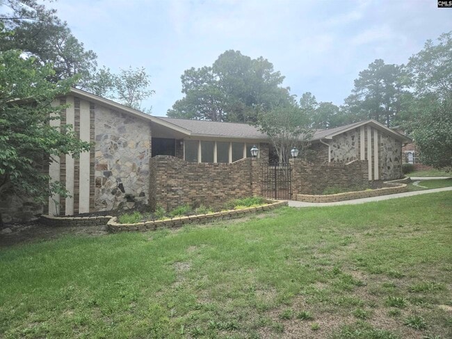 Building Photo - 77 Northlake Rd