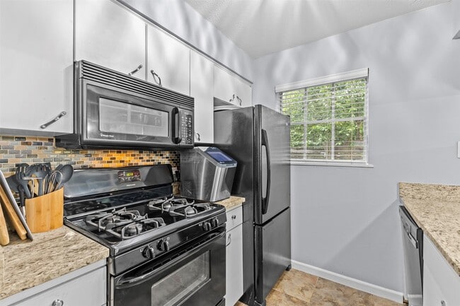 Photo - 7801 Shoal Creek Blvd Unit 153