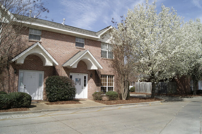 Photo - 212 Lincoln Green Townhome