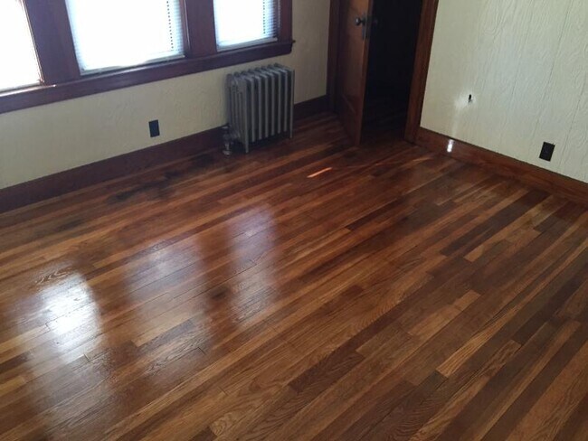 Photo - 48 Oak St Unit #2