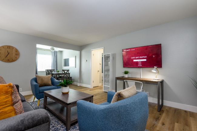 Photo - 1176 King St