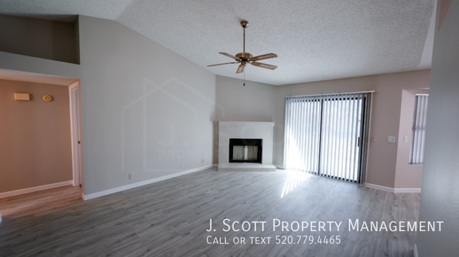 Photo - 8957 W Rose Ln