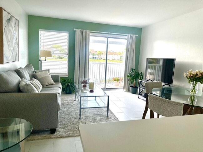 Photo - 160 Cypress Point Dr