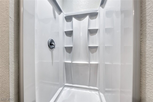 Photo - 304 S Maryland Pkwy Unit 2