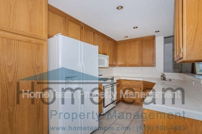 Building Photo - 730 Callejon Ciudad Unit #92