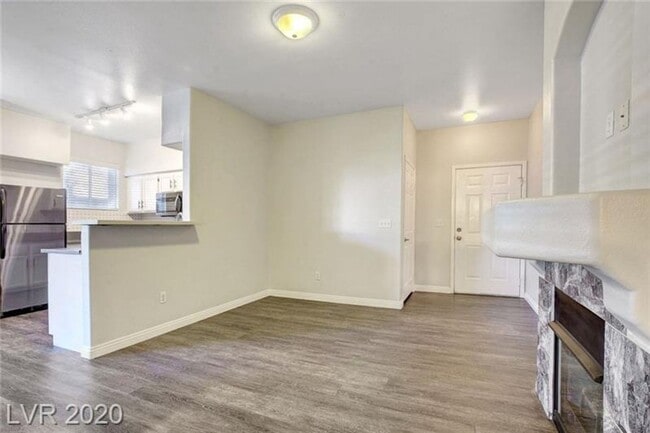 Photo - Gorgeous 2bedoom condo ready for immediate...