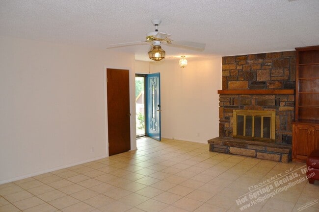 Photo - West Gate Area | Townhome | Unfurnished