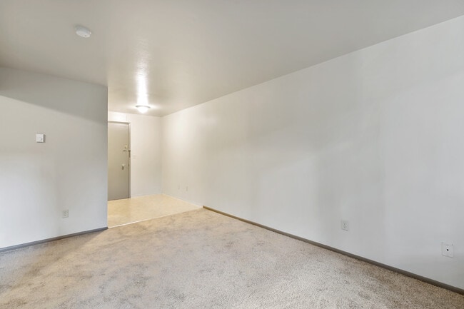 Photo - 5515 15th Ave NE Unidad 304