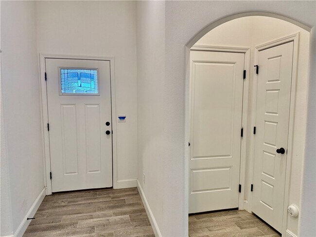 Photo - 424 NW 59th Ave