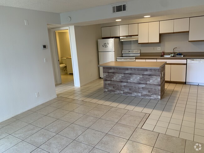 Building Photo - 3985 W McNab Rd Unit A204 Rental