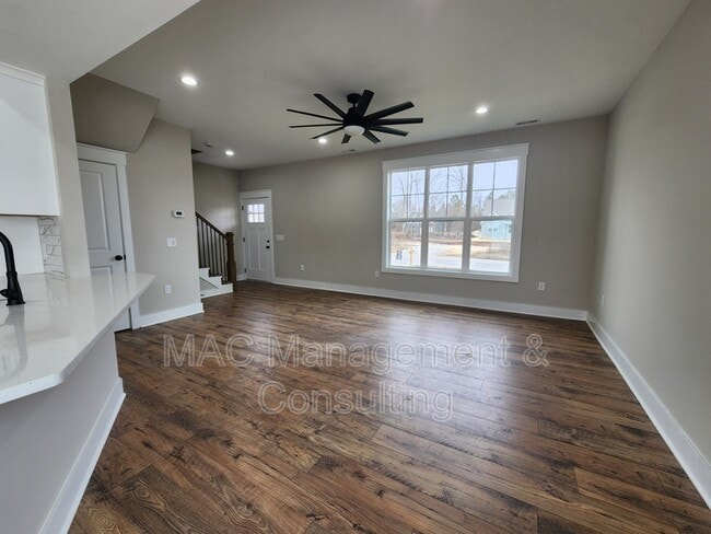 Photo - 1625 Daly Dr