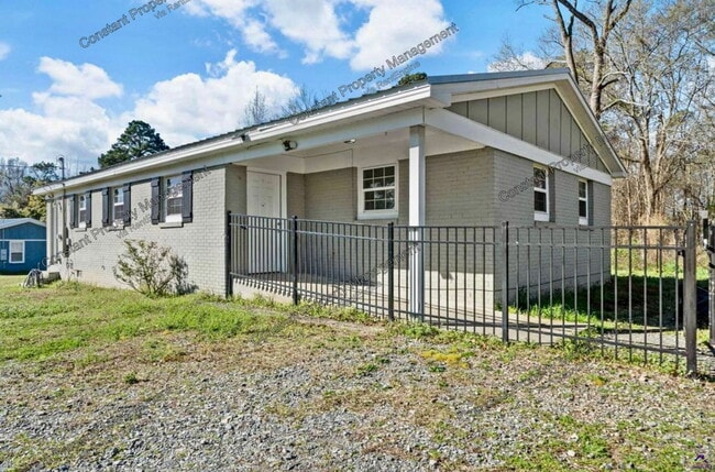 169 Garrison Rd
