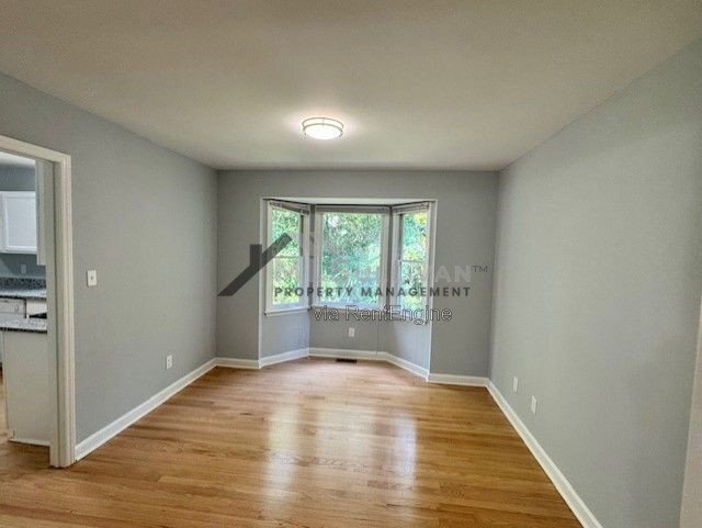 Photo - 302 Rushingwater Dr