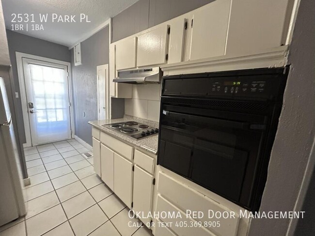Photo - 2531 W Park Pl
