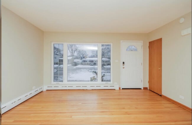 Photo - 129 E Central Ave