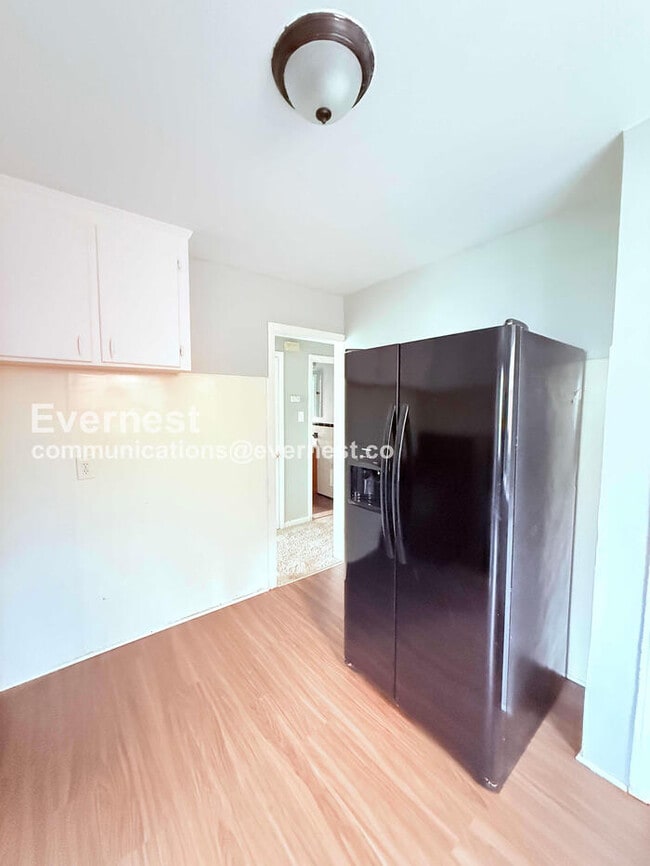 Photo - 19180 Trinity St