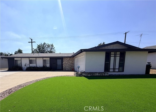 Building Photo - 175 S Vallejo Way
