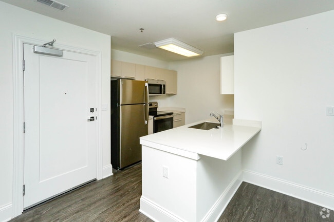 2 habitaciones, 1 baño - Glenn - 876 pies cuadrados - The James - Active Senior Residences