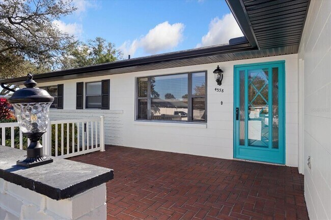 Photo - 4538 Gilpin Way