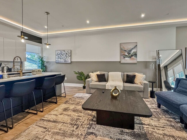 Photo - 1731 N Fitzhugh Ave Unidad ID1251883P