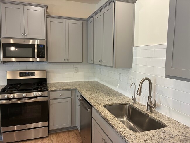 Photo - 275 Harpers Run Ln