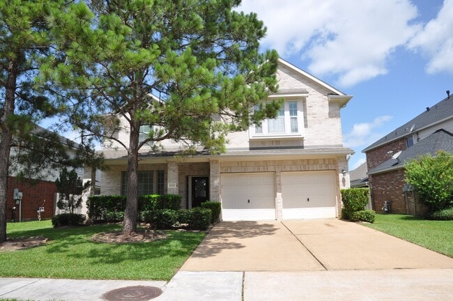 Photo - 2222 Drake Falls Dr