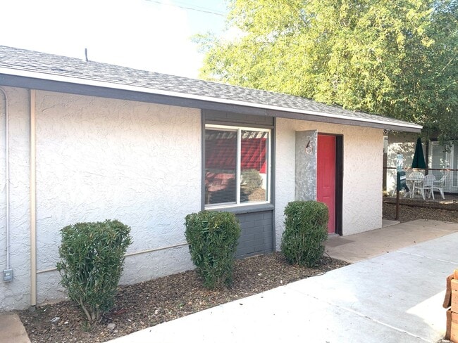 Photo - 15 on Cambridge