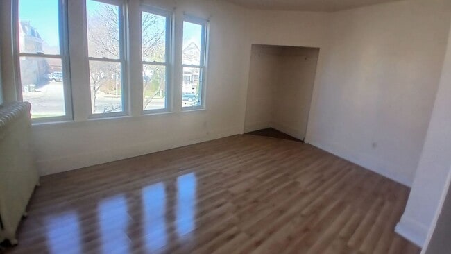 Photo - 2262 S Chase Ave Unit 2264 Upper Front #2