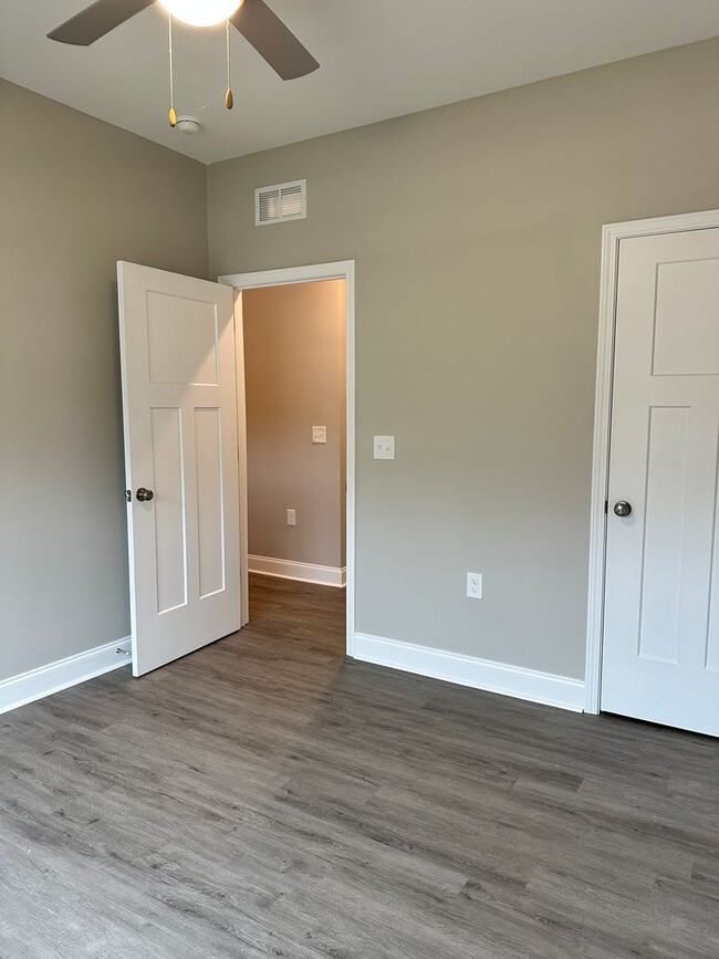 Photo - 2766 Cedrus Ave