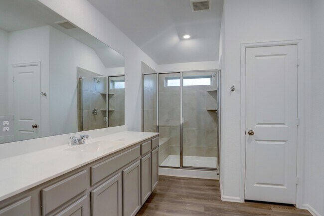 Photo - 5003 Viridian Forrest Dr