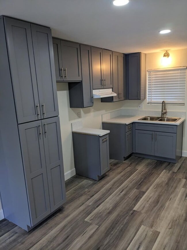 Photo - 2900 Lemon St Apartamento Unidad A