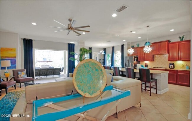 Photo - 213 Majestic Eagle Dr