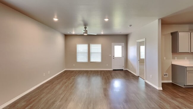 Photo - Very Nice 4 Bedroom 2 1/2 Bath in Yukon Schools + an office + bonus room