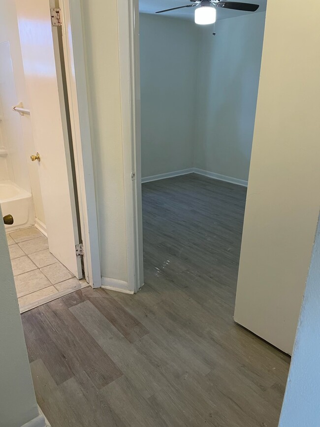 Photo - 3416 N Lee St Unit 1