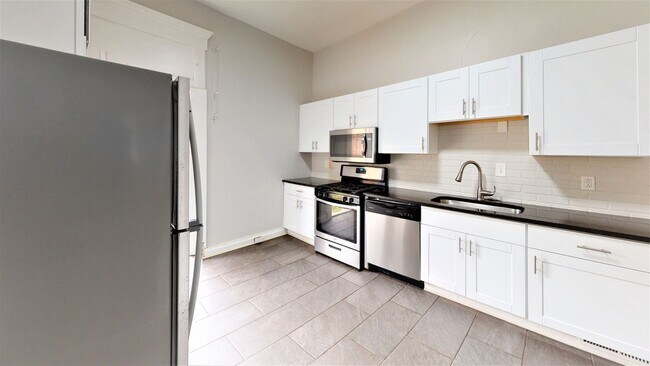 Photo - 252 W. 8th Avenue Unit 252
