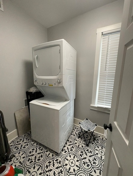 Photo - 3062 S Lyman St