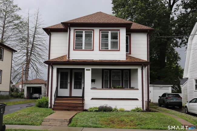 Building Photo - 60 Nesbit Ave