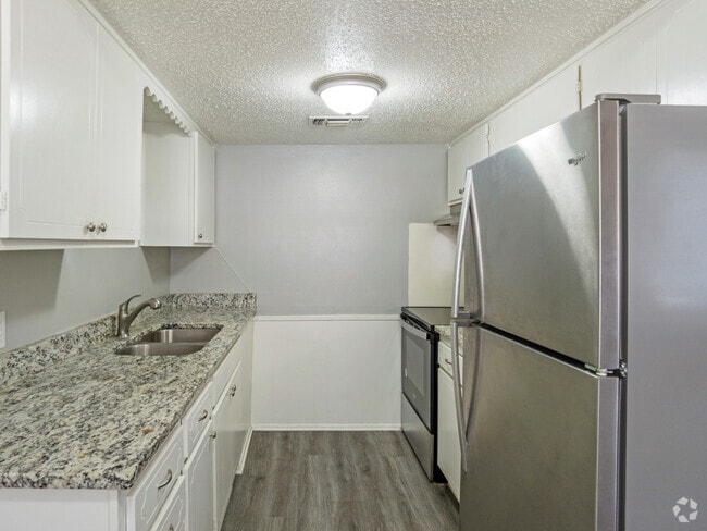 1 habitación, 1 baño, 850 pies cuadrados, cocina - Legacy Ridge