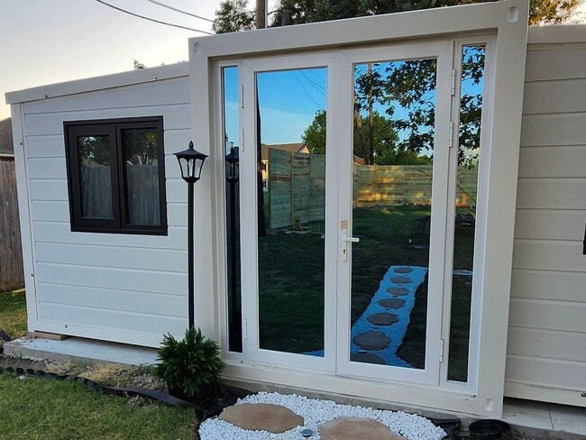 Exterior ADU - 205 E Nakoma Unit Suite Petite  "A"