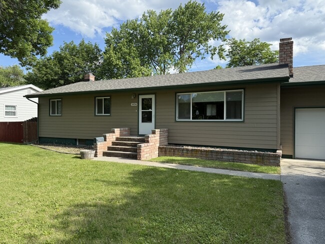 Photo - 1436 Avenue D House