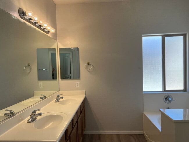 Photo - 4 bed, 2.5 bath, 1,741 sqft