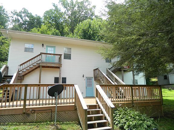 Photo - 323 Parker Farm Rd Unit B